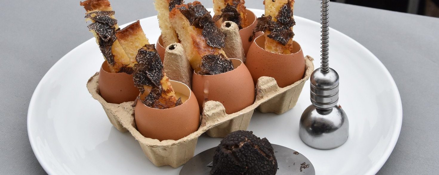 photo-recette-creme-oeuf-a-la-truffe-aspect-ratio-2000-800